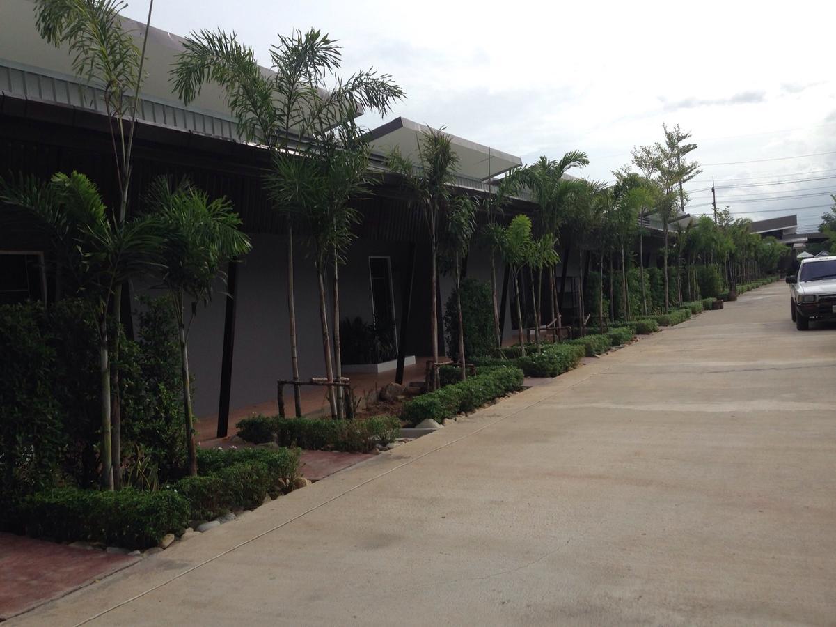 Heritage Tropical Resort Nakhon Si Thammarat Eksteriør bilde